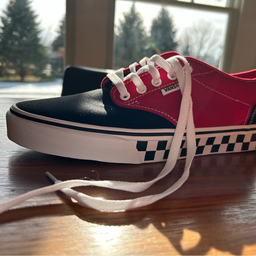 BRAND NEW Vans Atwood Red and White Primary Check Sneakers